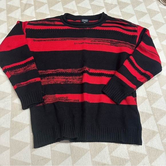 Jones New York
Women's Color-Blocked Drop-Shoulder Sweater - Picture 3 of 5